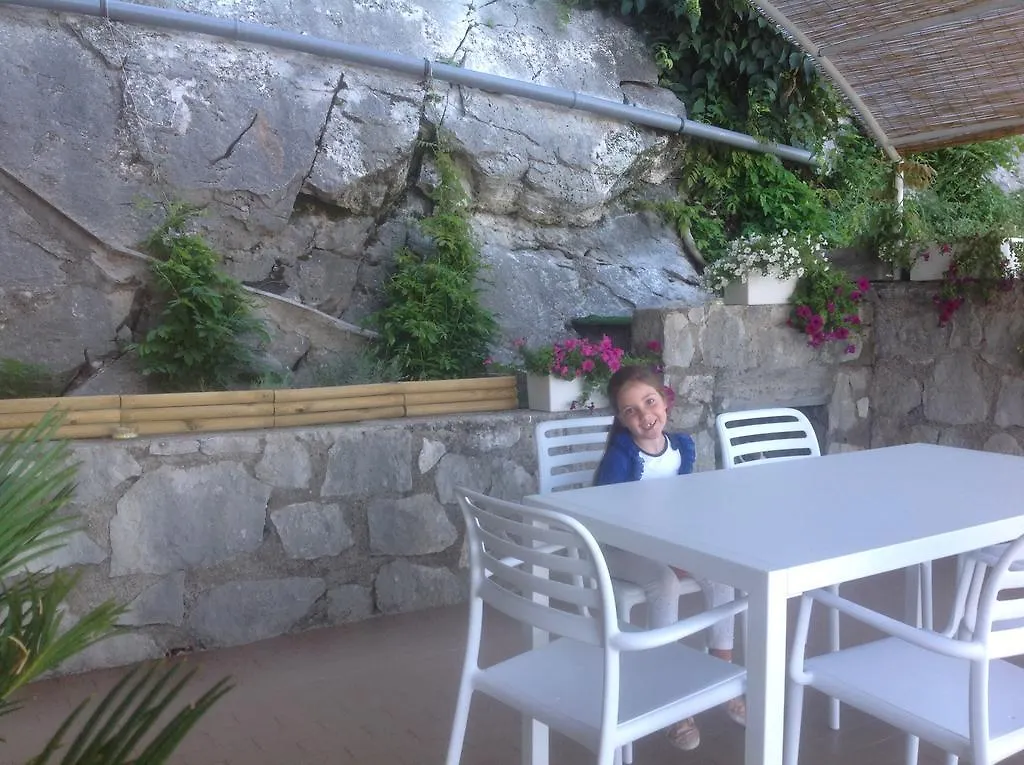 Villa Arianna Panoramic Apartments Malcesine 0*,  Itálie